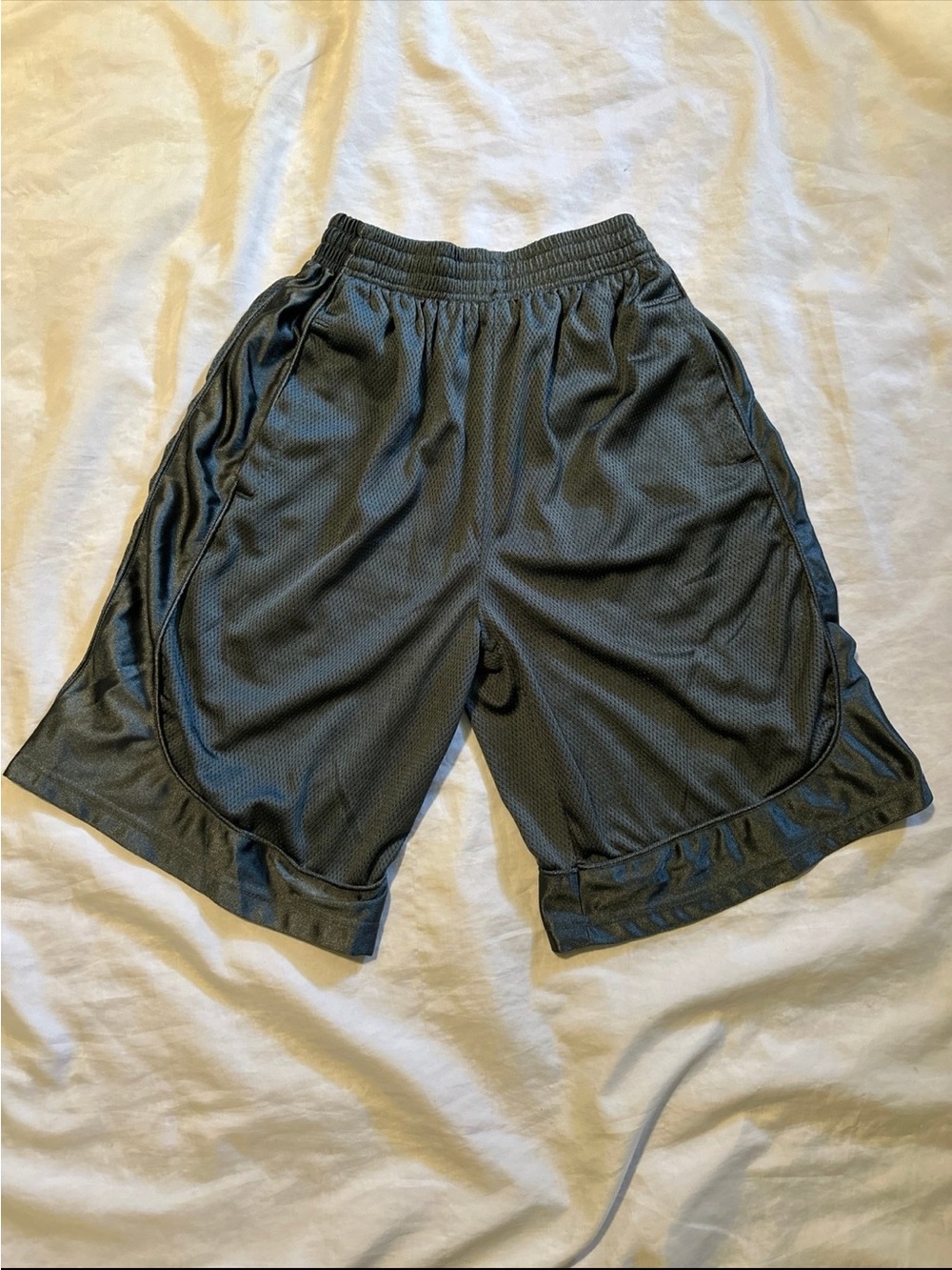 Shaka Wear Gray Basketball Shorts Sz M